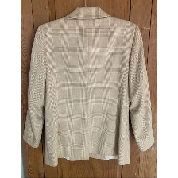 Piacenza for Escada beige houndstooth wool blend blazer - Picture 2 of 13